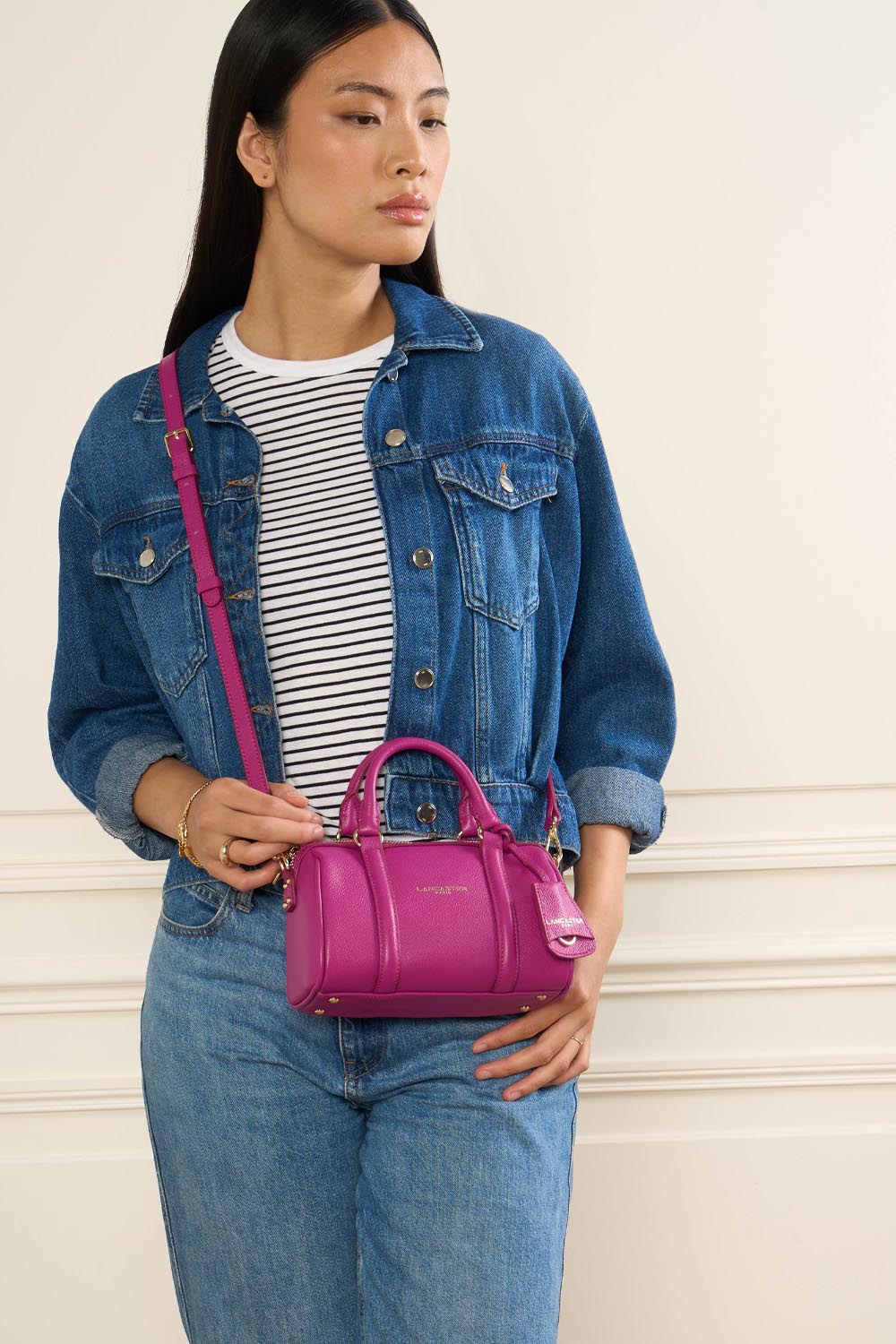 Lancaster Reisetasche mit Reißverschluss S Milano Ana Rot – getragen