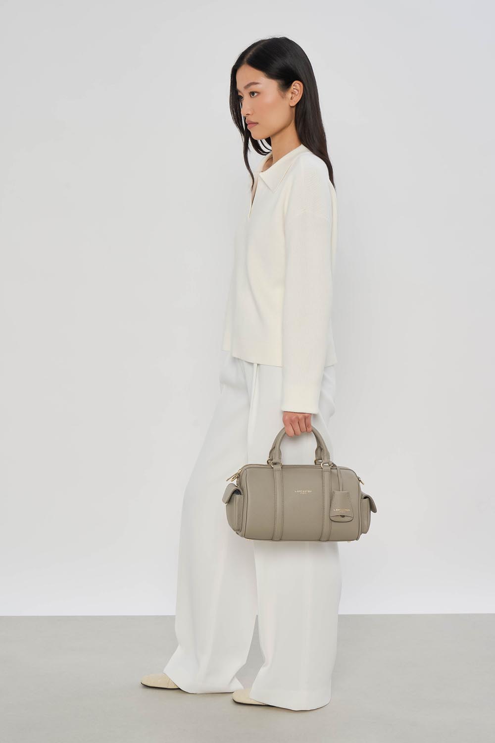Lancaster Borsa a cilindro Con zip M Milano Ana Sabbia – indossata