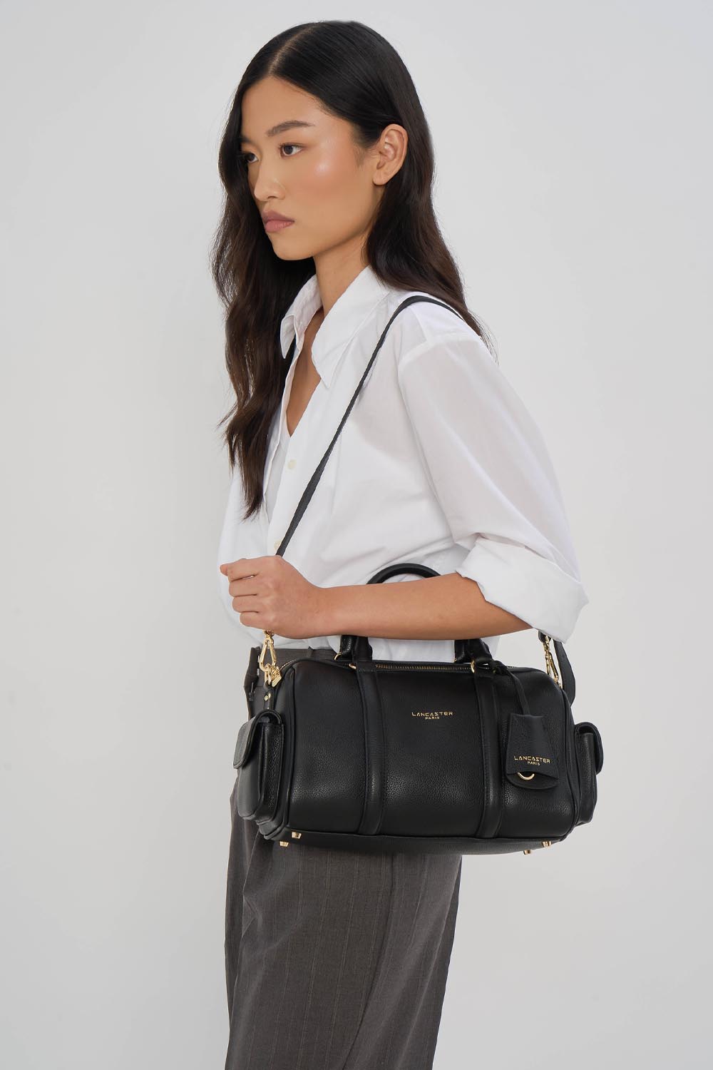 Lancaster Borsa a cilindro Con zip M Milano Ana Sabbia – indossata