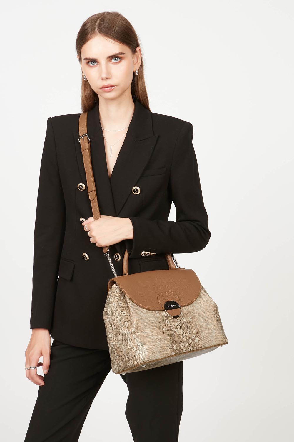 Lancaster Sac à main à rabat avec fermoir L Pia Camel – gedroen