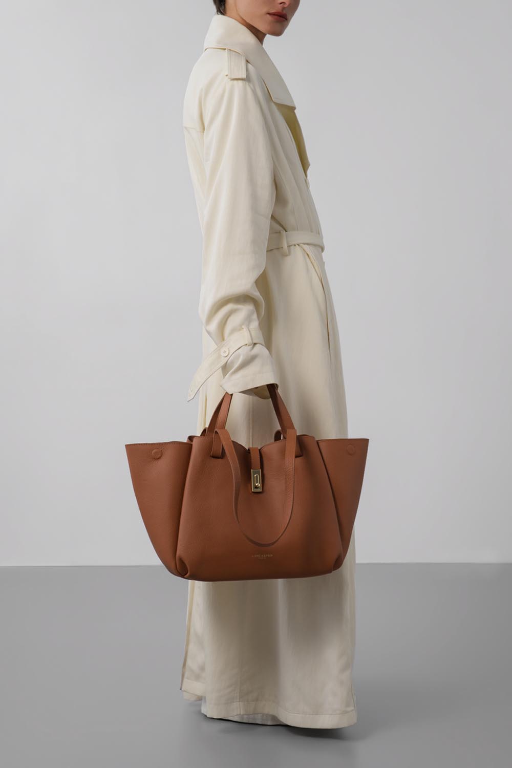 Lancaster Sac cabas épaule L Milano Horizon Bleu Foncé – porté
