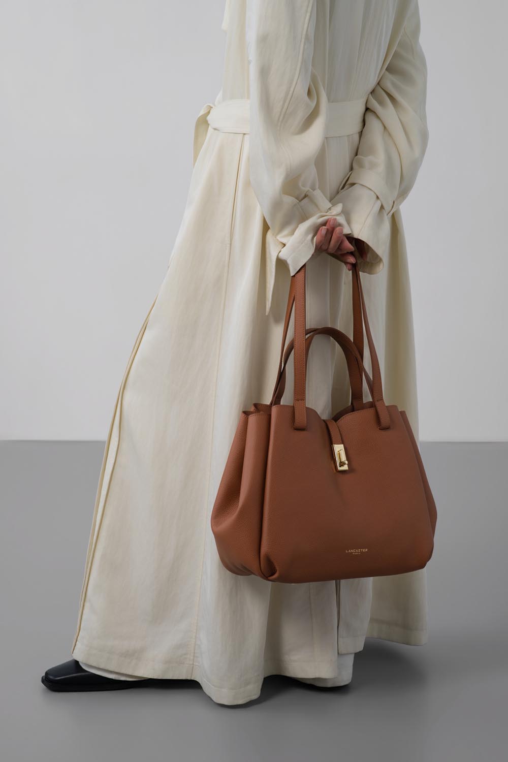 Lancaster Sac cabas épaule L Milano Horizon Bleu Foncé – porté