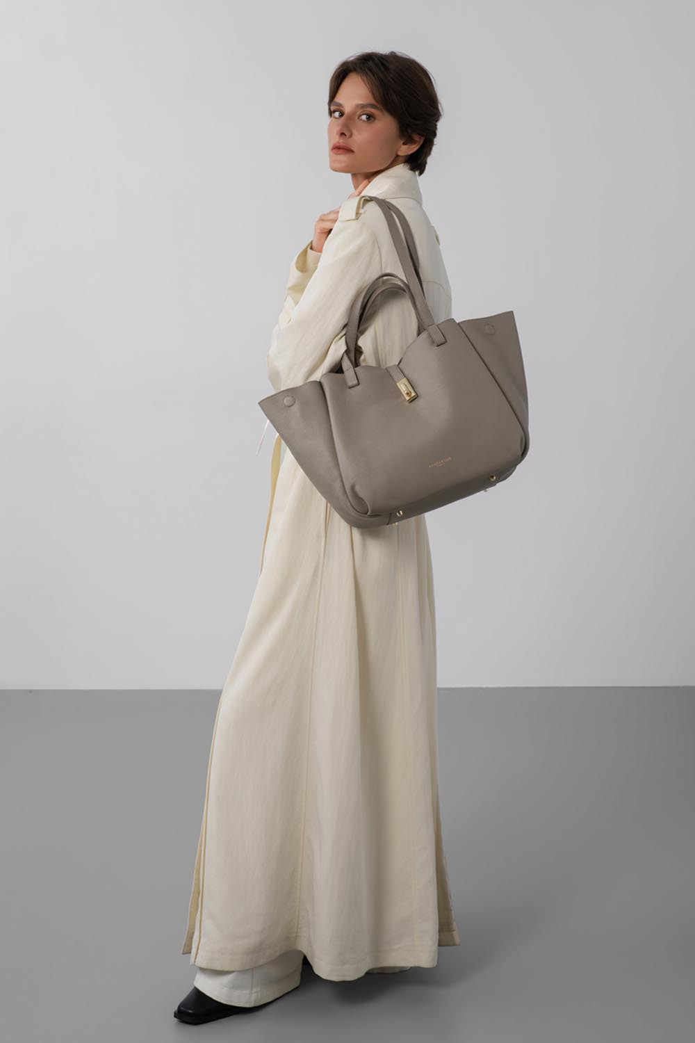 Lancaster Sac cabas épaule L Milano Horizon Bleu Foncé – porté