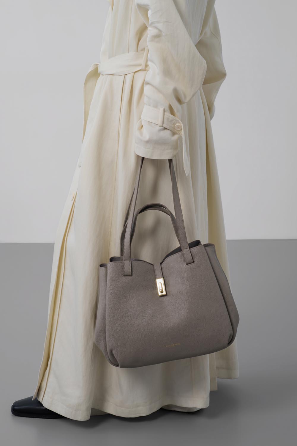 Lancaster Sac cabas épaule L Milano Horizon Bleu Foncé – porté