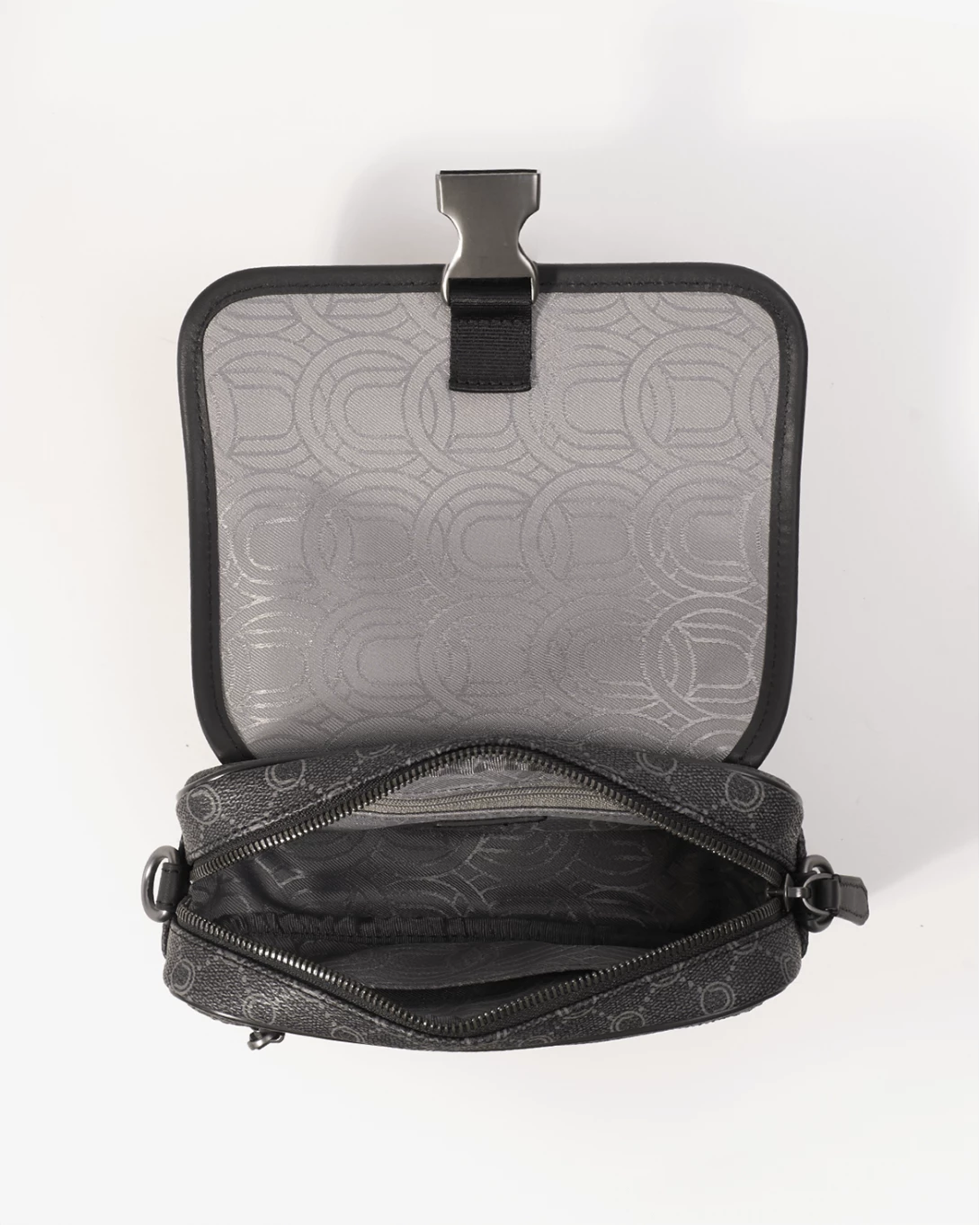 Sacoche rabat Chabrand Icone 85056100 Noir