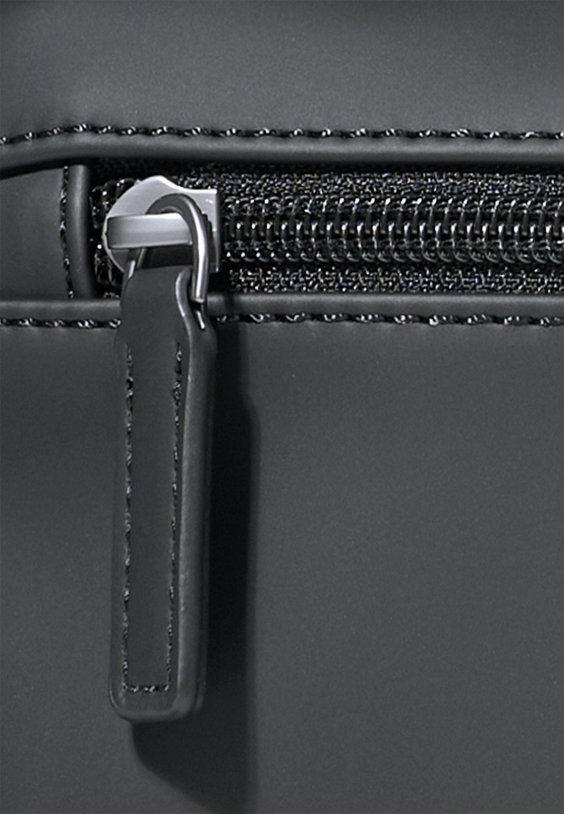 Chabrand New Touch Bis maža per petį nešiojama rankinė – Lucky Bag